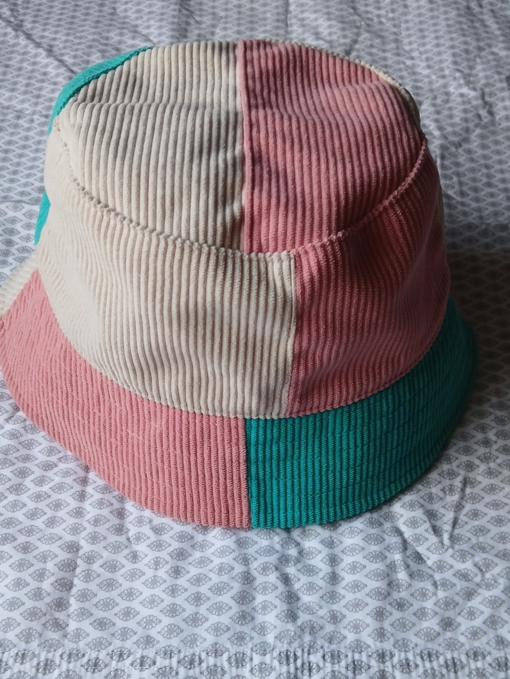 wild fable Colorblock Corduroy Bucket Hat in Coral, Teal & Cream